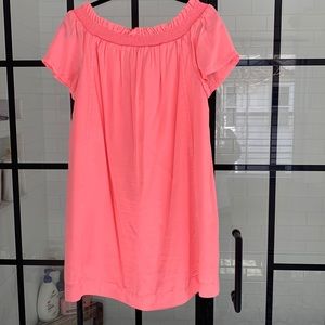 Size Large pink off the shoulder shift dress